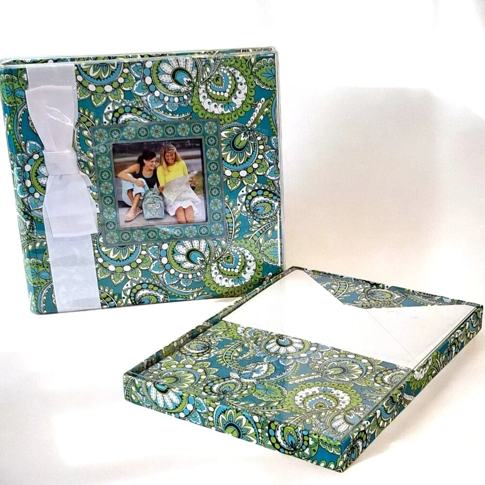 Vera Bradley Deluxe Photo Album Turquoise Peacock Paisley 100 Page 200 Photos